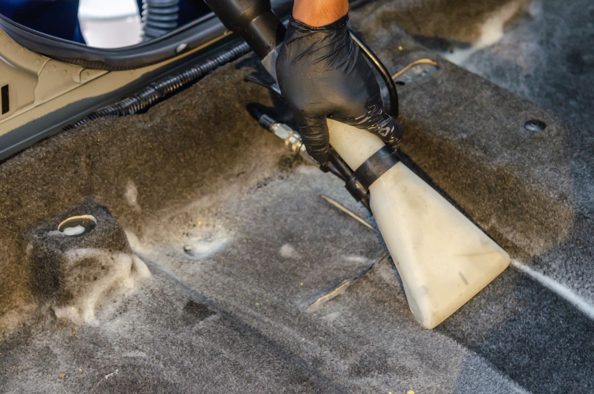 Carpet & floor-mat extraction